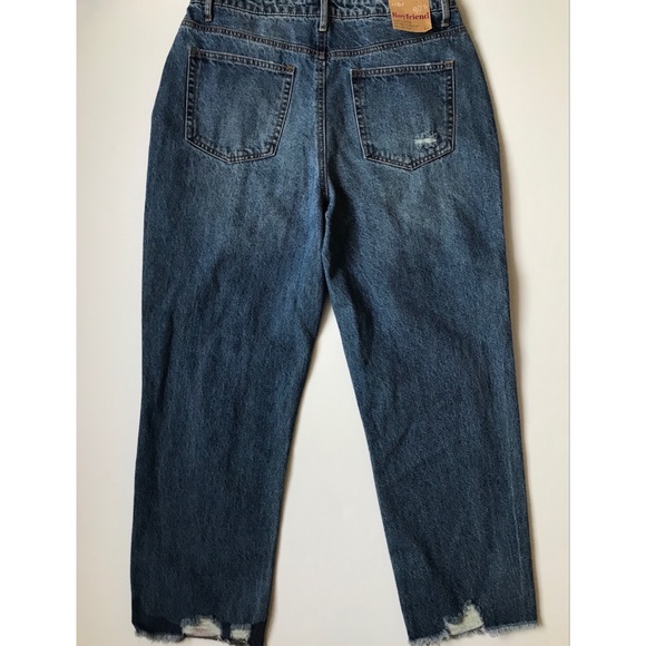 Vanilla Star 90’s Boyfriend Super High Rise Distressed Jeans Size 13 Juniors - Picture 2 of 6